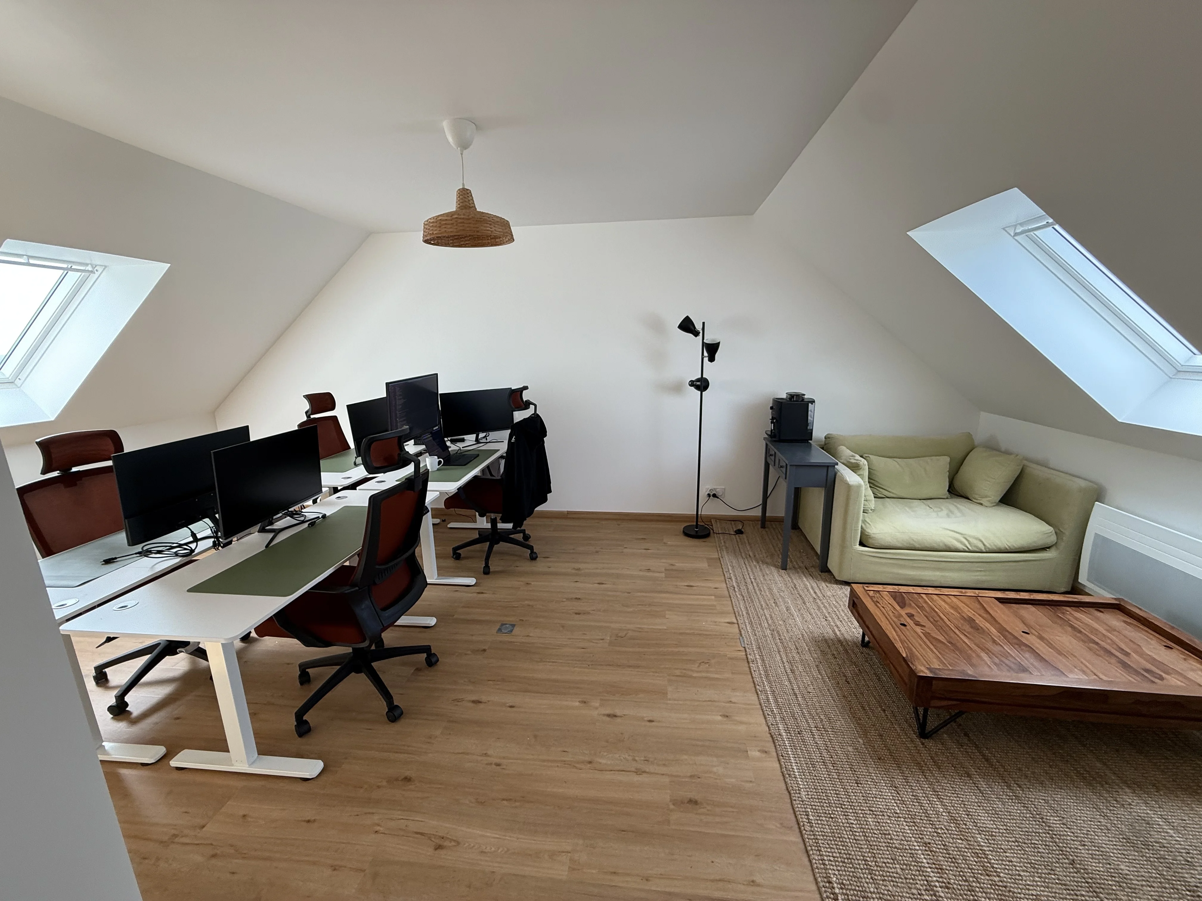 Espace de coworking partagé à louer à Tourville-sur-Sienne près de Coutances en Normandie